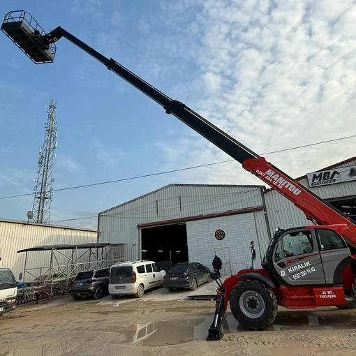 Yıldırımda Kiralık Manitou ve Teleskobik Yükleyici İle Yüksek Performans